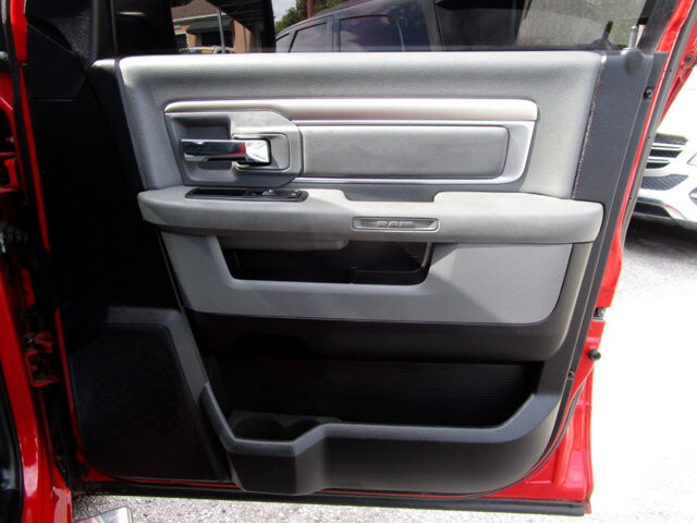 2016 RAM 1500 in Tampa, FL 33604-6914 - 18053414 16