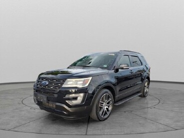2017 Ford Explorer in Winchester, VA 22602