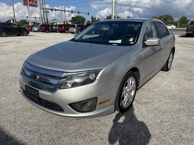 2012 Ford Fusion in Hudson, FL 34669 - 18053436 4