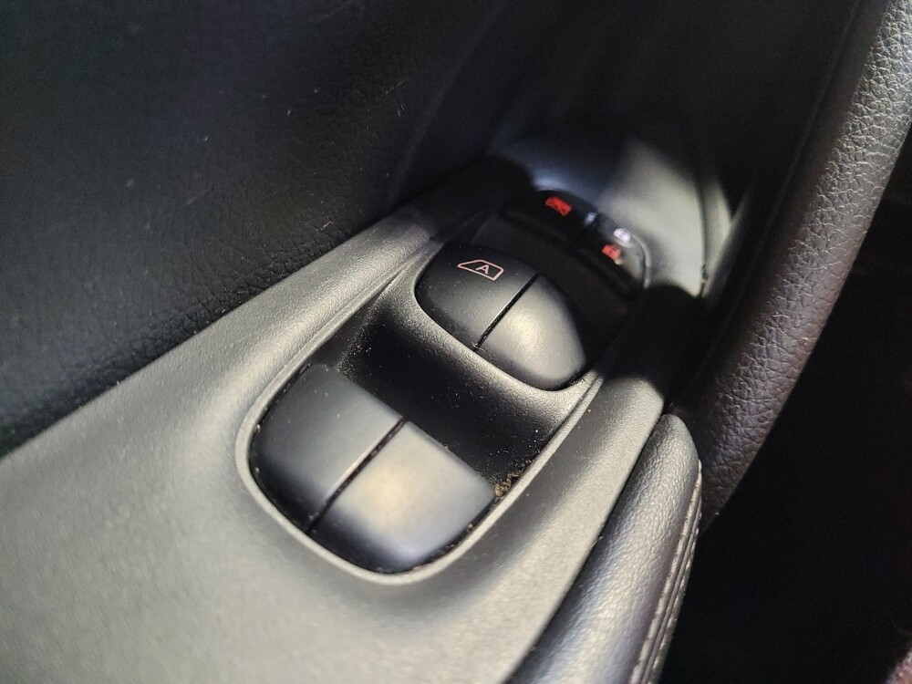 2019 Nissan Rogue in Mesa, AZ 85210 - 18053440 27