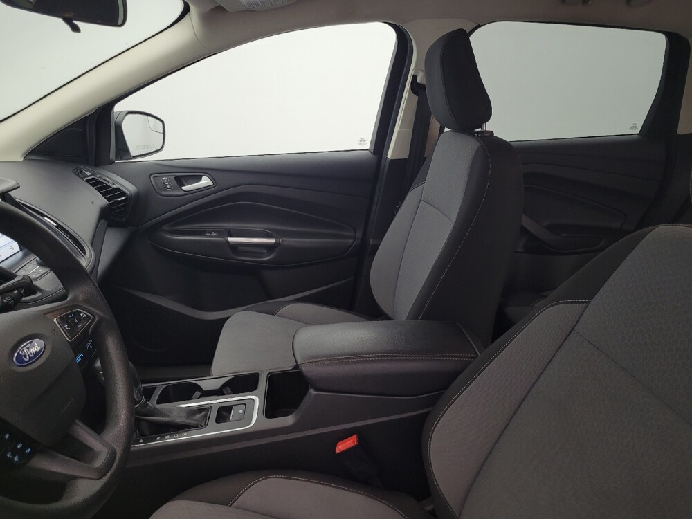 2018 Ford Escape in Fort Myers, FL 33907 - 18053511 17