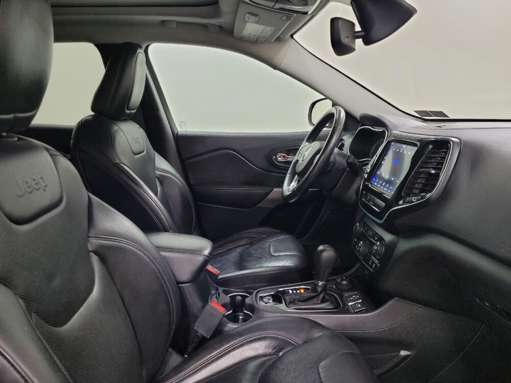 2019 Jeep Cherokee in Allentown, PA 18103 - 18053609 21