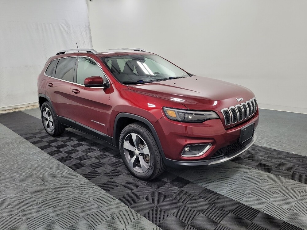 2019 Jeep Cherokee in Allentown, PA 18103 - 18053609 11