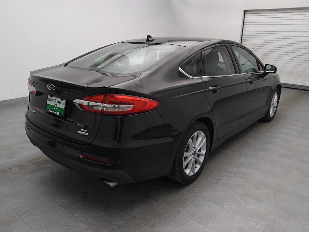2019 Ford Fusion in Greenville, SC 29607 - 18053676 9