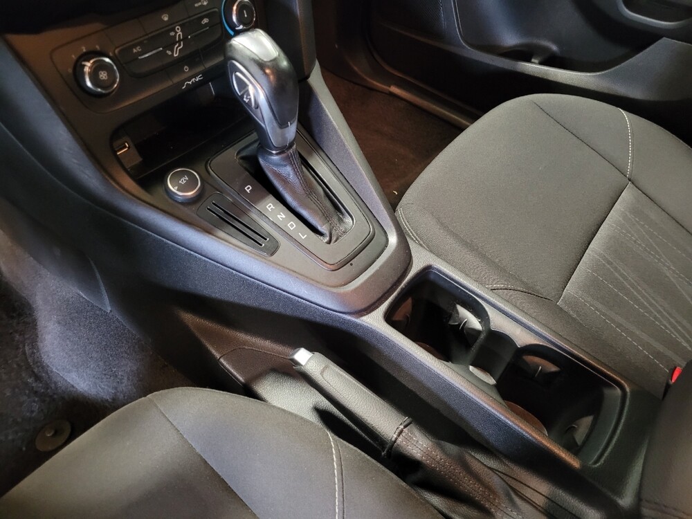 2015 Ford Focus in Jacksonville, FL 32210 - 18053689 26
