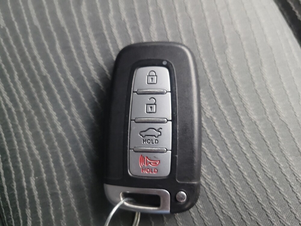 2014 Hyundai Sonata in Lombard, IL 60148 - 18053696 32