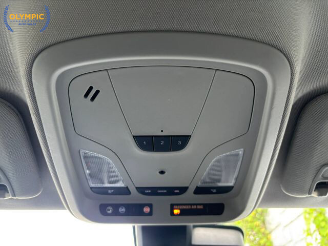 2016 Chevrolet Impala in Decatur, GA 30032 - 18053815 34