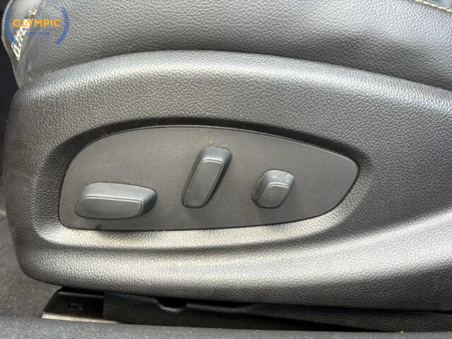 2016 Chevrolet Impala in Decatur, GA 30032 - 18053815 31