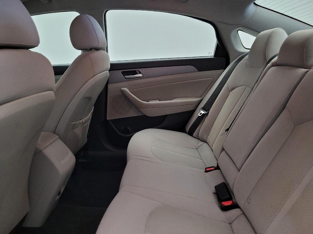 2018 Hyundai Sonata in Chandler, AZ 85225 - 18053887 18