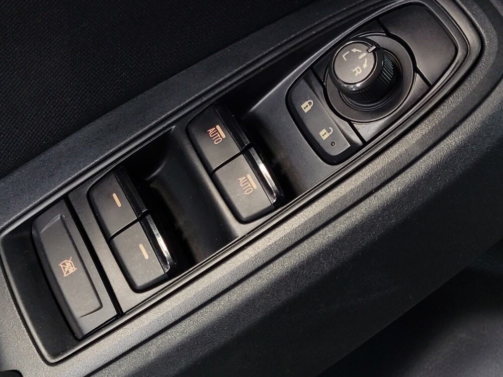 2018 Subaru Impreza in Lakeland, FL 33815 - 18053901 27