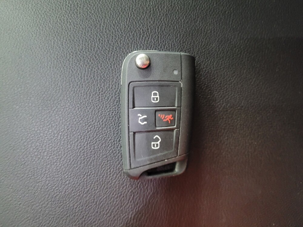 2021 Volkswagen Atlas in Conyers, GA 30094 - 18054014 32