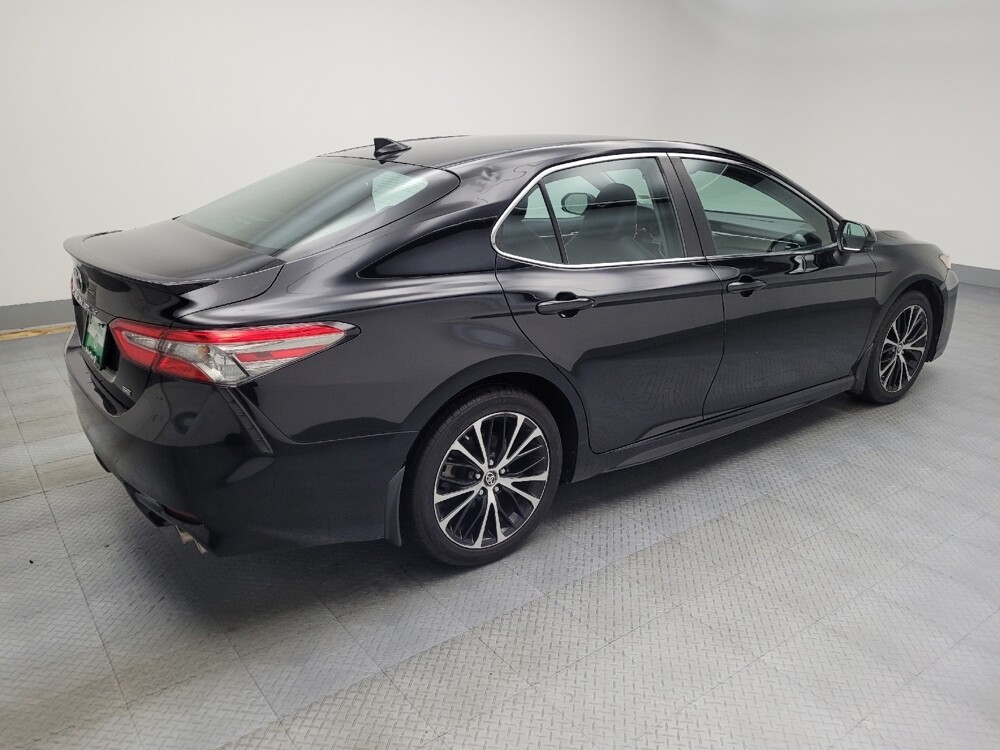 2019 Toyota Camry in Peoria, IL 61615 - 18054020 10