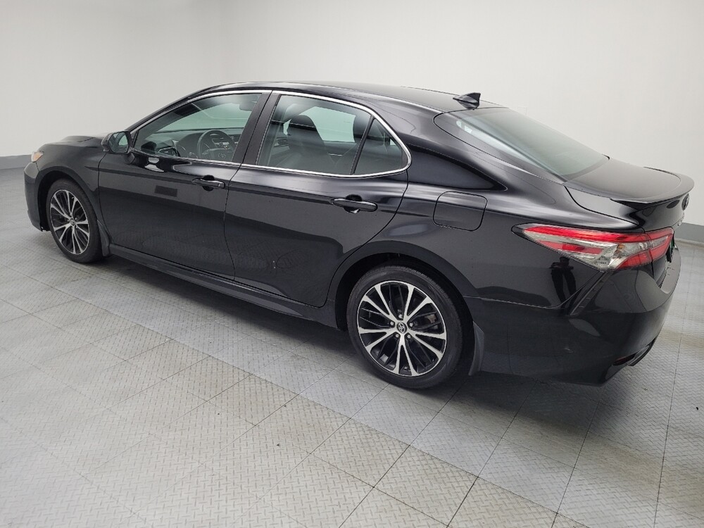 2019 Toyota Camry in Peoria, IL 61615 - 18054020 3