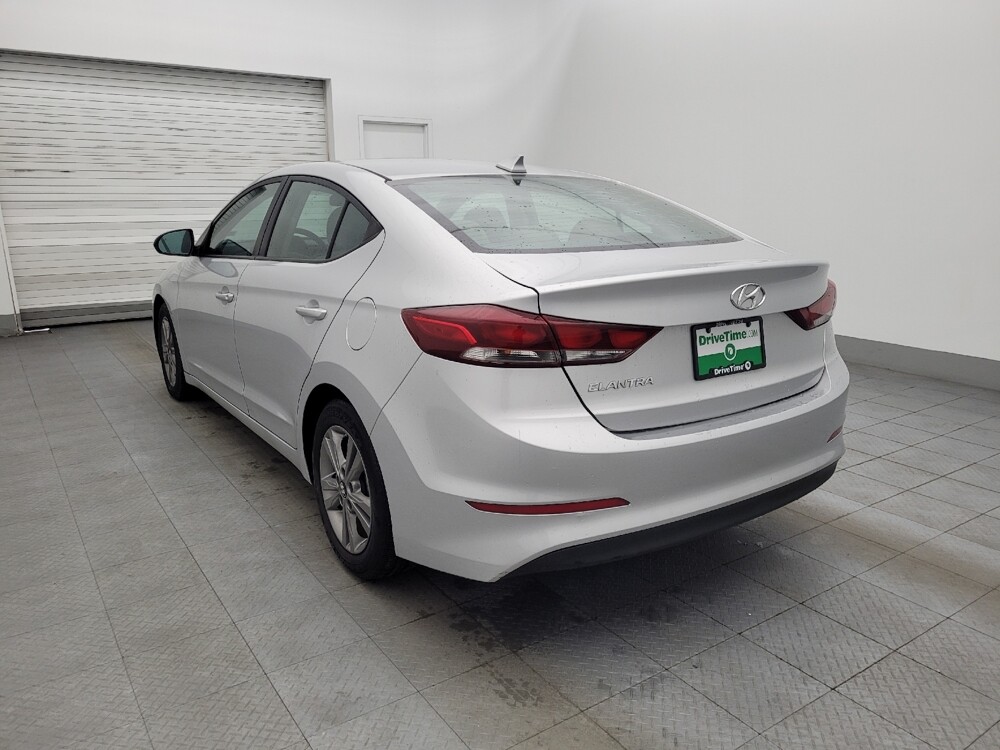 2018 Hyundai Elantra in Lakeland, FL 33815 - 18054083 5