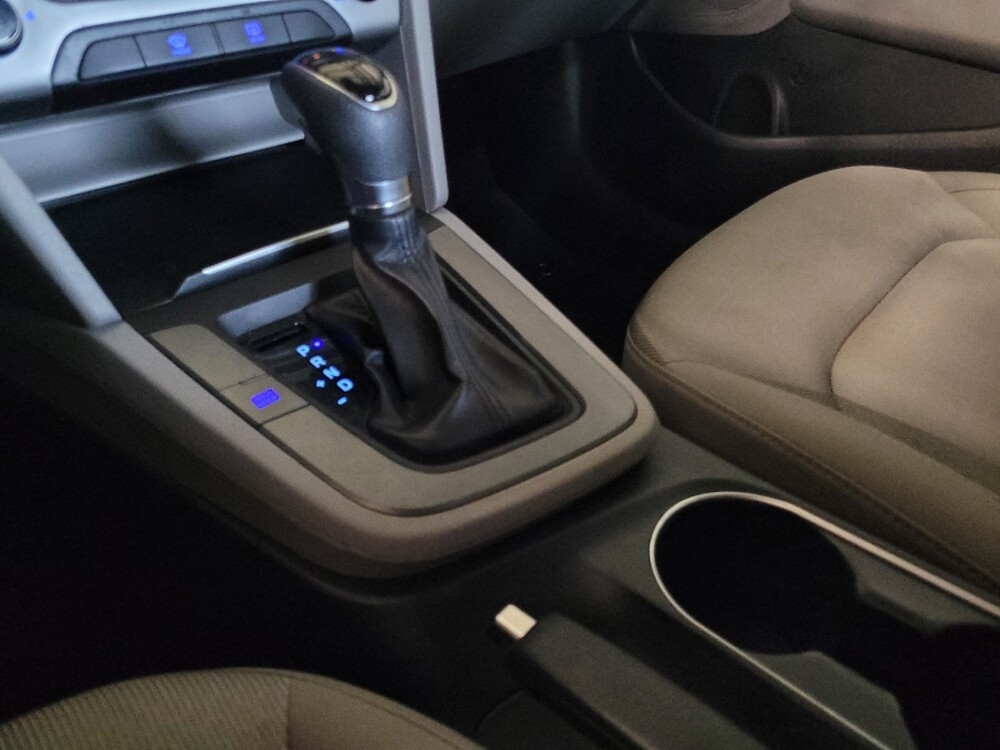 2018 Hyundai Elantra in Lakeland, FL 33815 - 18054083 26