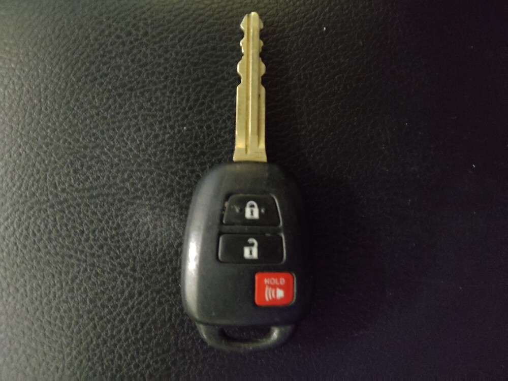 2017 Toyota RAV4 in Macon, GA 31210 - 18054204 32