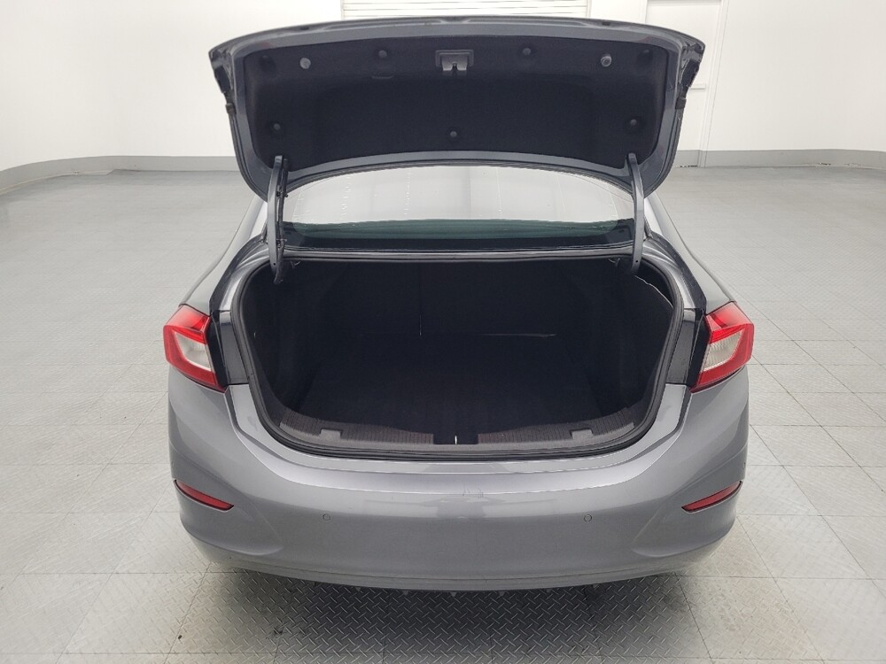 2018 Chevrolet Cruze in Miami, FL 33157 - 18054263 29