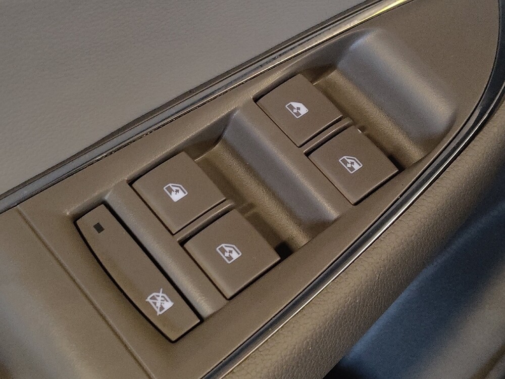 2018 Chevrolet Cruze in Miami, FL 33157 - 18054263 27