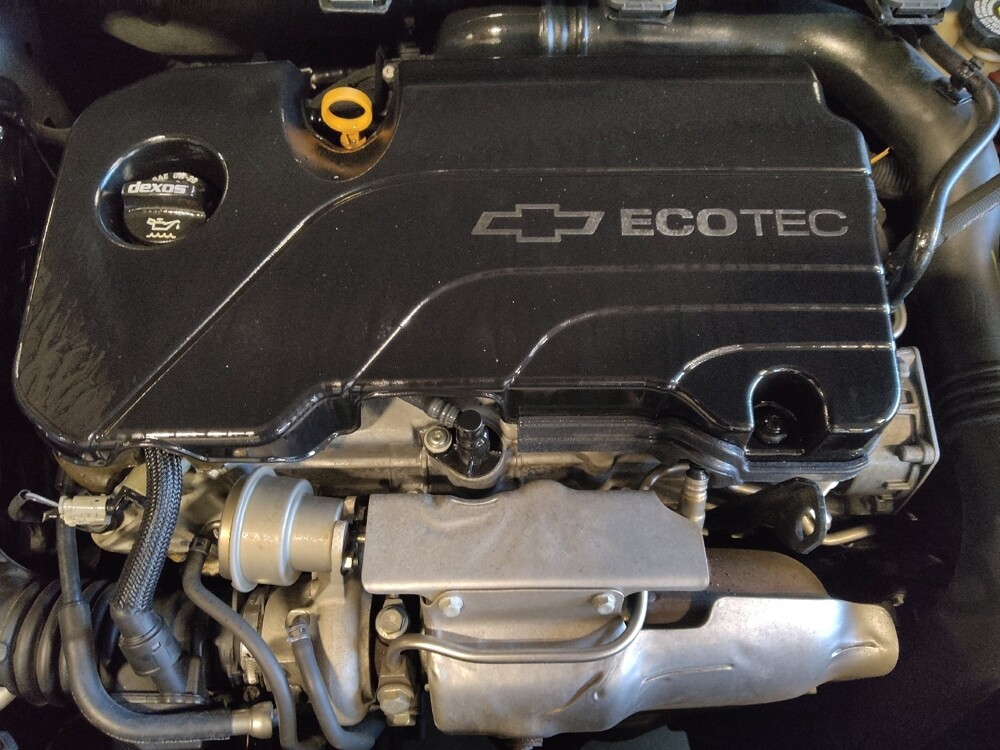 2018 Chevrolet Cruze in Miami, FL 33157 - 18054263 30