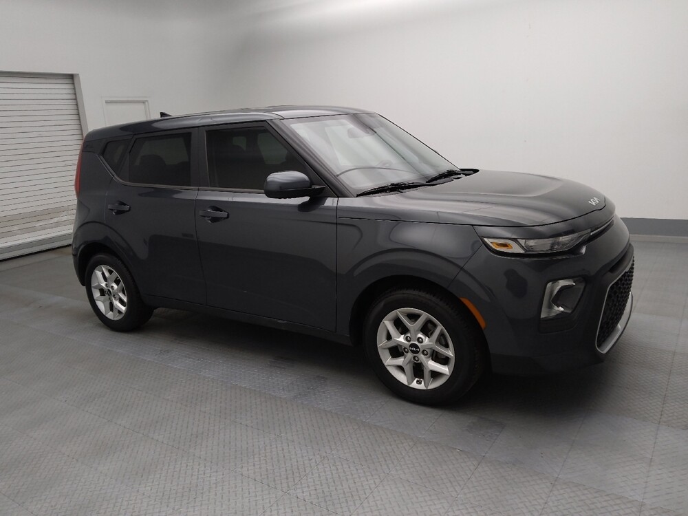 2022 Kia Soul in Lakewood, CO 80215 - 18054300 11