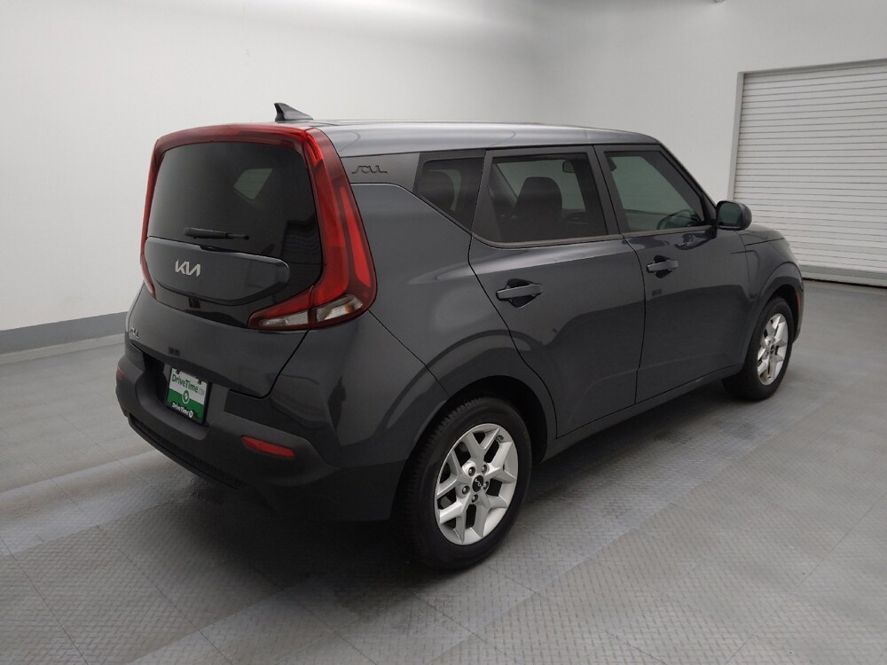 2022 Kia Soul in Lakewood, CO 80215 - 18054300 9