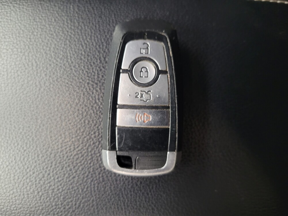 2020 Ford Fusion in Huntsville, AL 35816 - 18054304 32