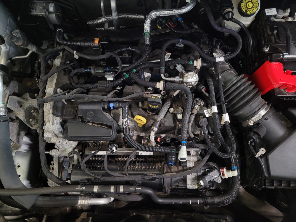 2021 Ford Escape in Miamisburg, OH 45342 - 18054335 30