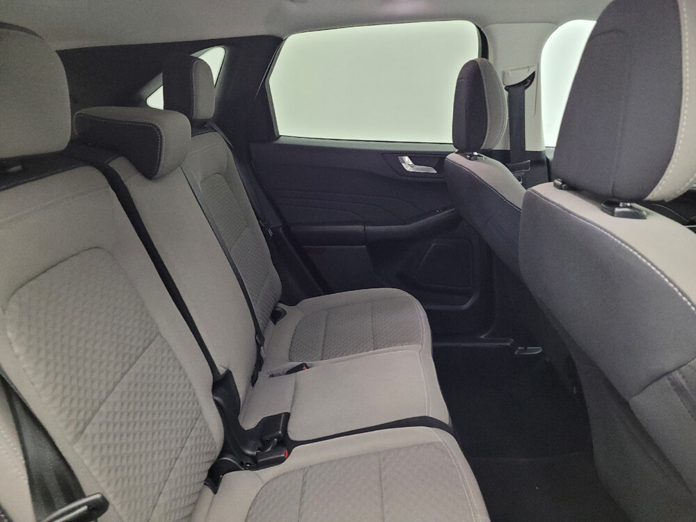 2021 Ford Escape in Miamisburg, OH 45342 - 18054335 19