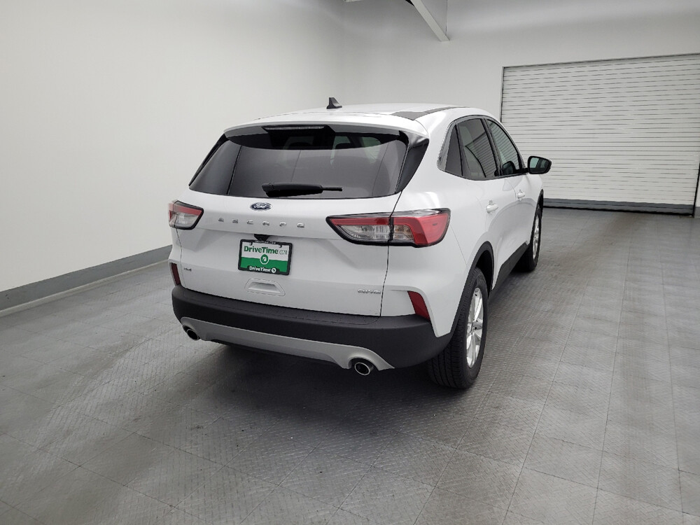 2021 Ford Escape in Miamisburg, OH 45342 - 18054335 9
