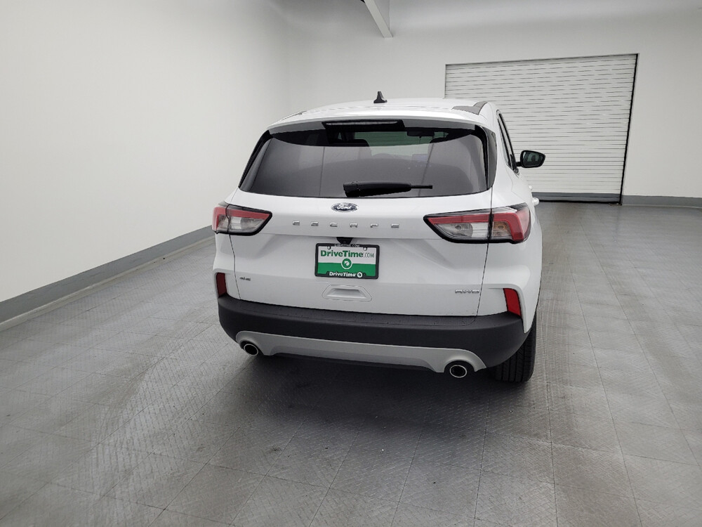 2021 Ford Escape in Miamisburg, OH 45342 - 18054335 7