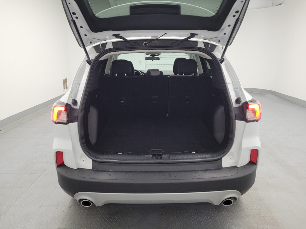 2021 Ford Escape in Miamisburg, OH 45342 - 18054335 29