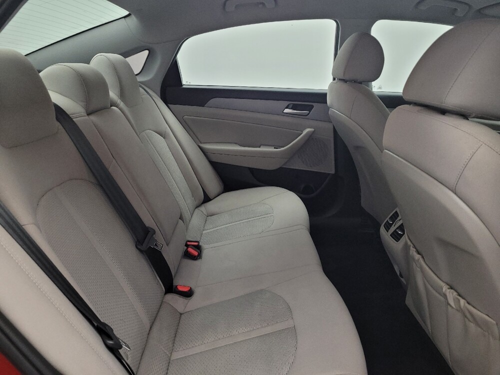 2018 Hyundai Sonata in Miamisburg, OH 45342 - 18054346 19