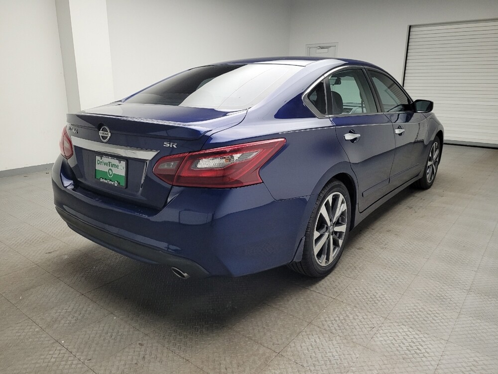 2017 Nissan Altima in Lexington, KY 40509 - 18054399 9