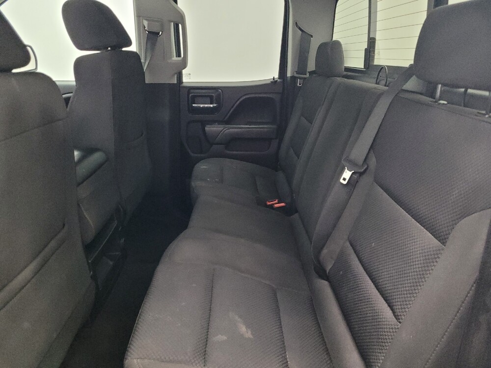 2018 Chevrolet Silverado 1500 in Lauderdale Lakes, FL 33313 - 18054453 18