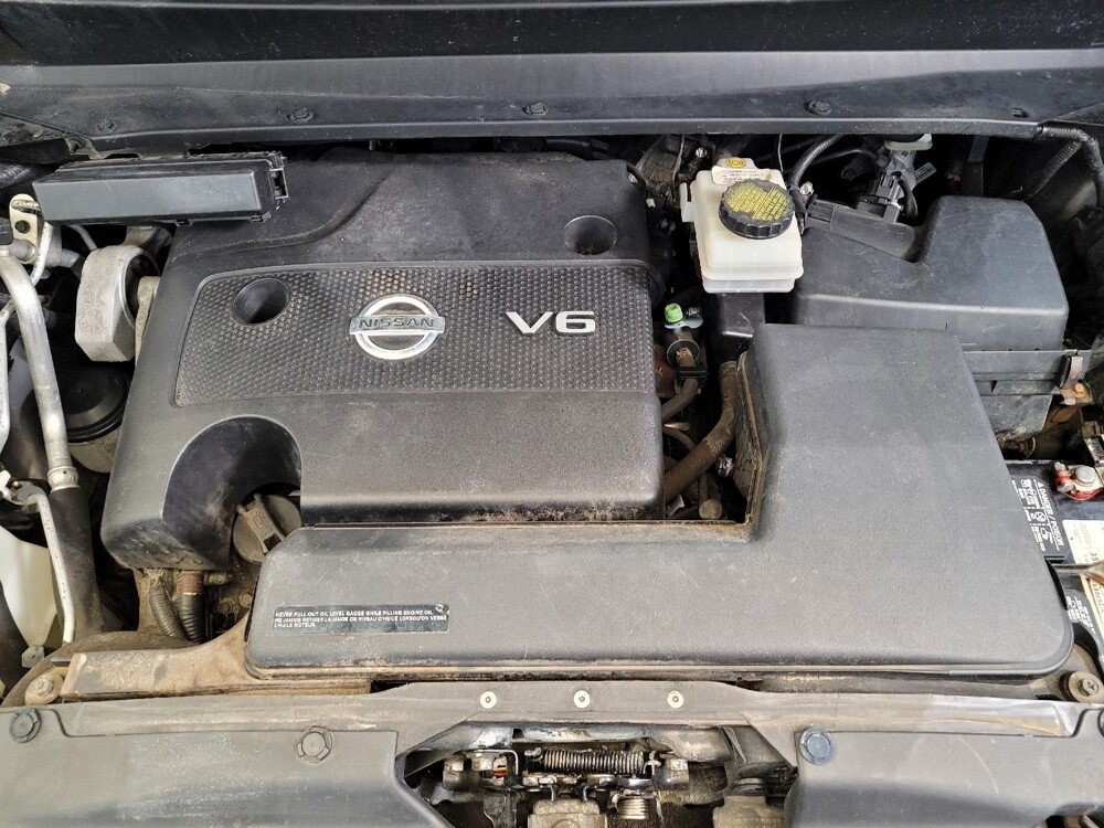 2013 Nissan Pathfinder in Maple Heights, OH 44137 - 18054471 30