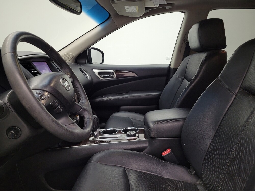 2013 Nissan Pathfinder in Maple Heights, OH 44137 - 18054471 17