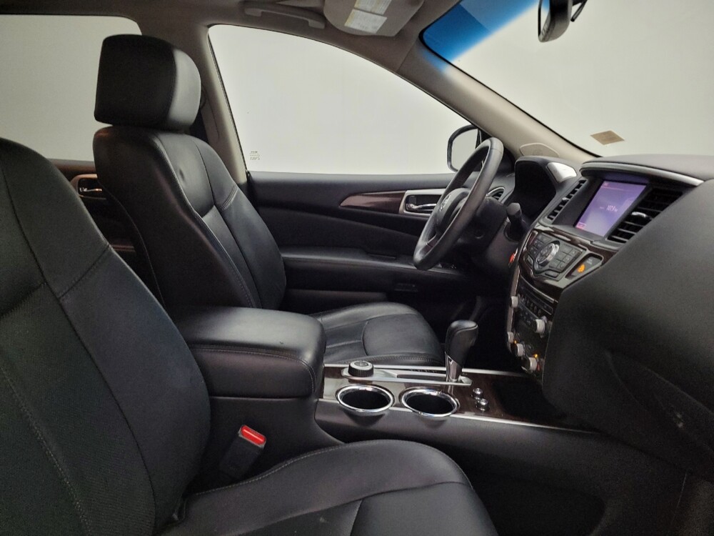 2013 Nissan Pathfinder in Maple Heights, OH 44137 - 18054471 21