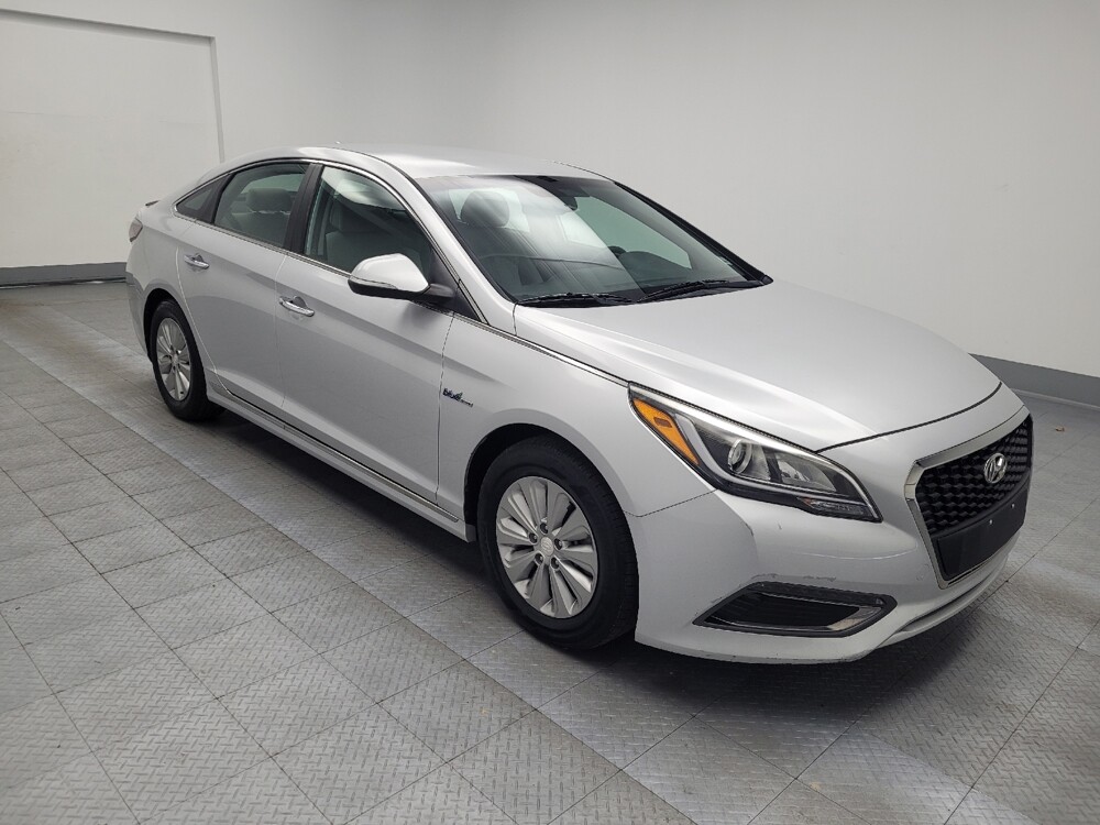 2016 Hyundai Sonata in Antioch, TN 37013 - 18054477 13