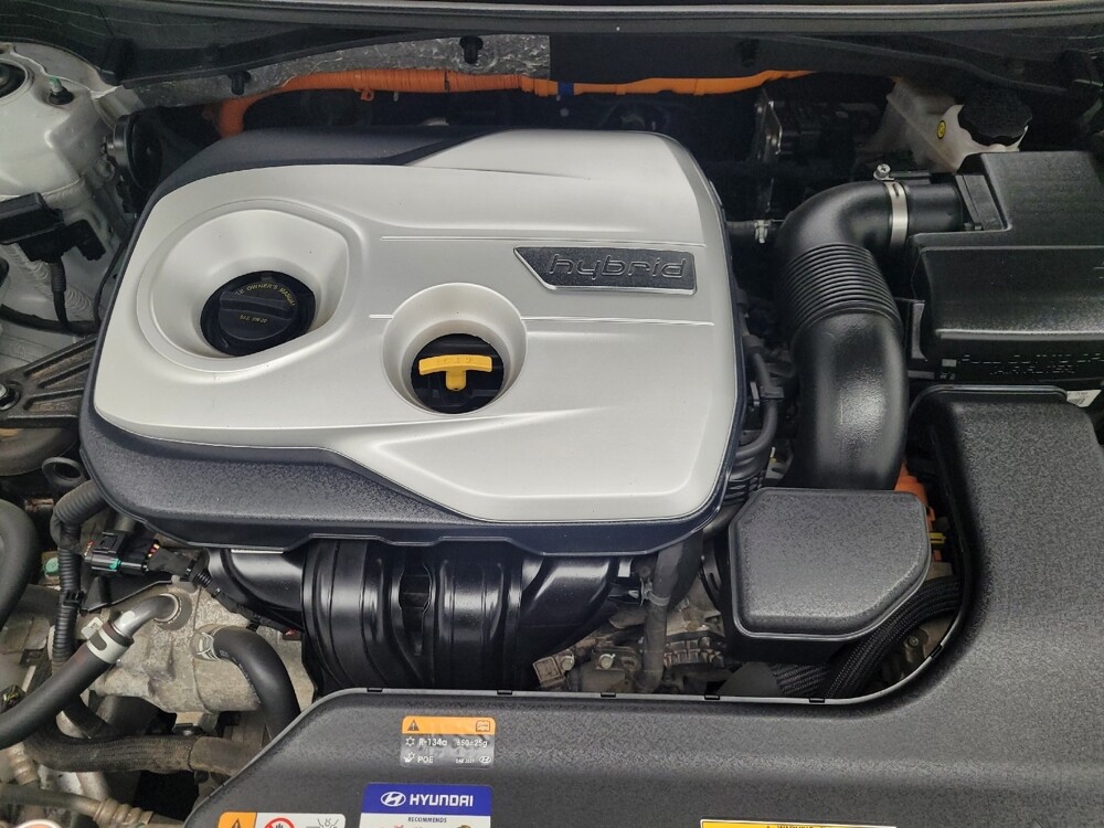 2016 Hyundai Sonata in Antioch, TN 37013 - 18054477 30