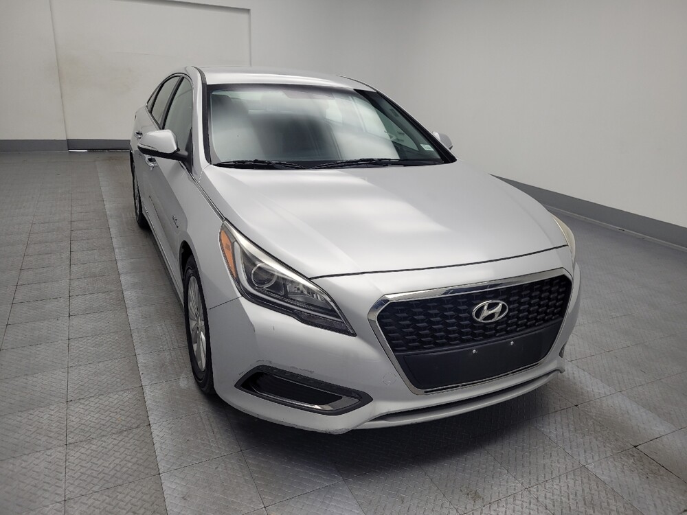 2016 Hyundai Sonata in Antioch, TN 37013 - 18054477 14
