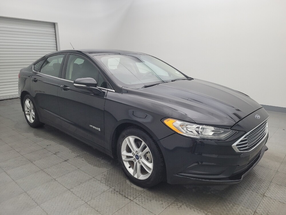 2018 Ford Fusion in Houston, TX 77034 - 18054596 11