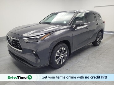 2021 Toyota Highlander in Huntsville, AL 35816