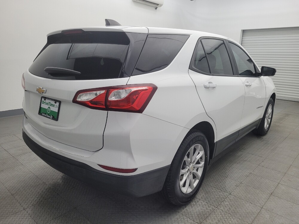 2020 Chevrolet Equinox in Houston, TX 77034 - 18054630 9