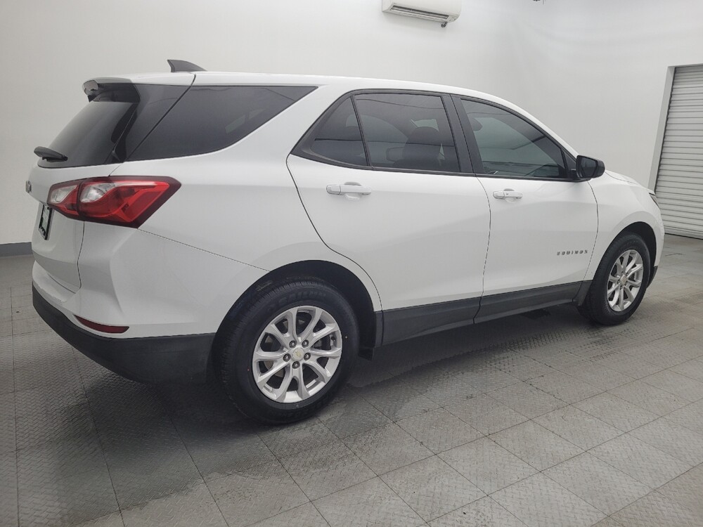 2020 Chevrolet Equinox in Houston, TX 77034 - 18054630 10