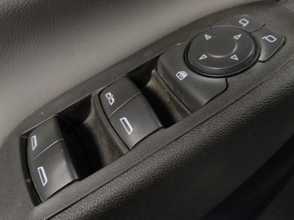 2020 Chevrolet Equinox in Houston, TX 77034 - 18054630 27