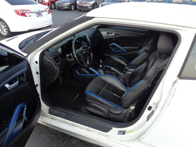 2013 Hyundai Veloster in Lebanon, TN 37087-3302 - 18054655 5
