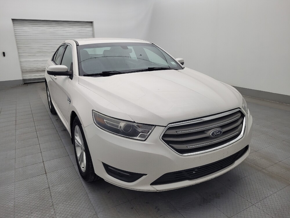 2017 Ford Taurus in Bradenton, FL 34207 - 18054706 13