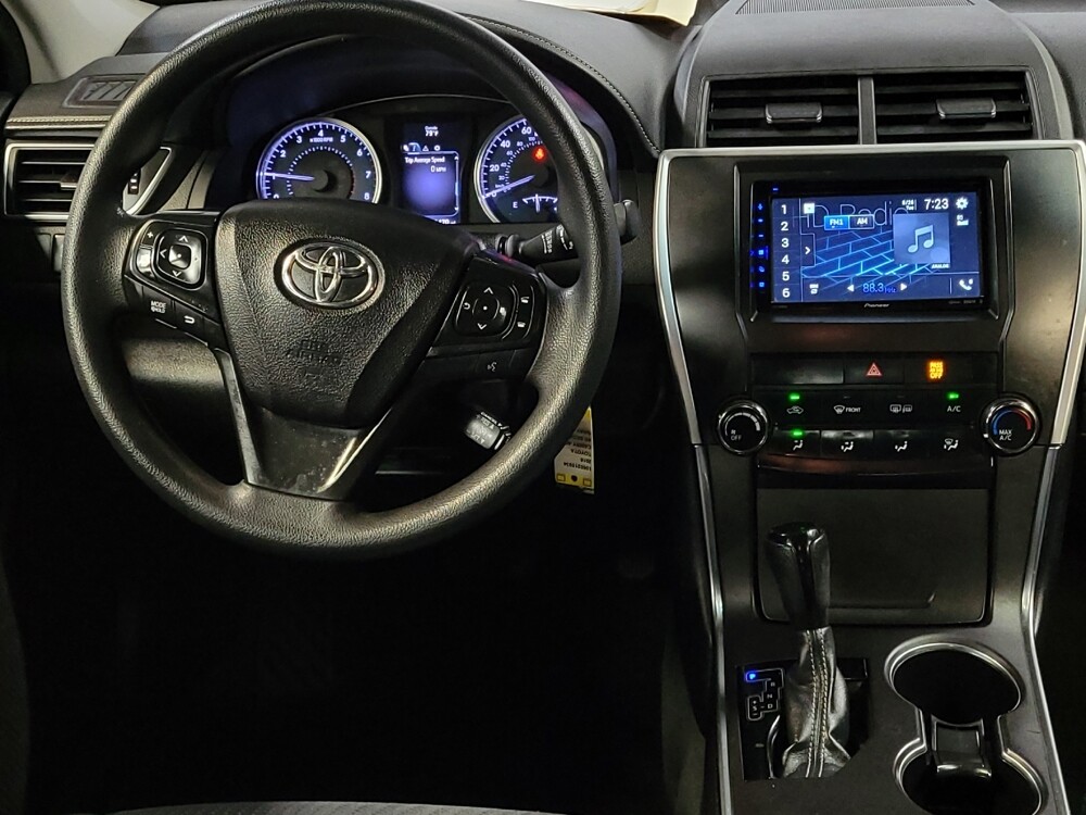 2016 Toyota Camry in Tallahassee, FL 32304 - 18054781 22