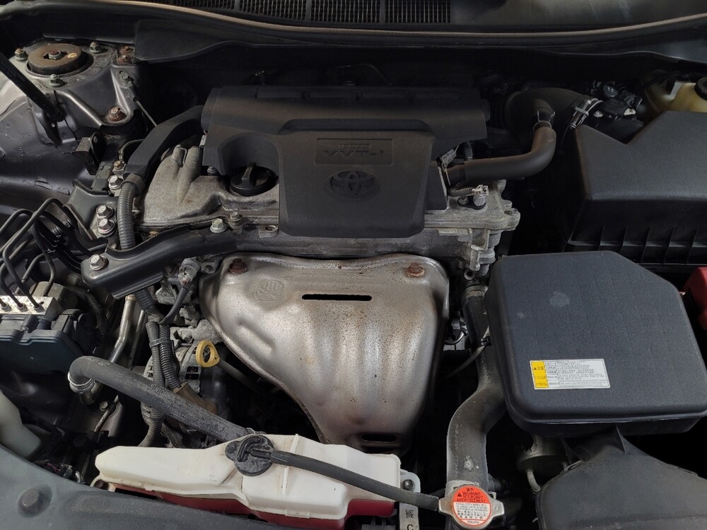 2016 Toyota Camry in Tallahassee, FL 32304 - 18054781 30