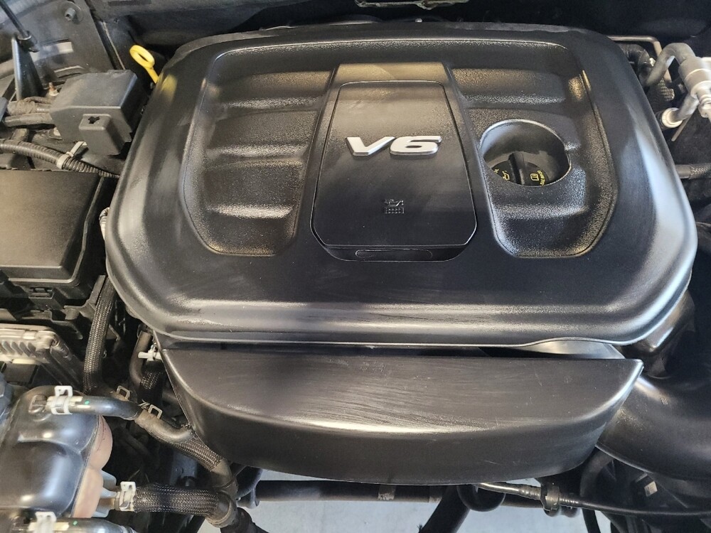 2016 Jeep Grand Cherokee in Savannah, GA 31419 - 18054818 30